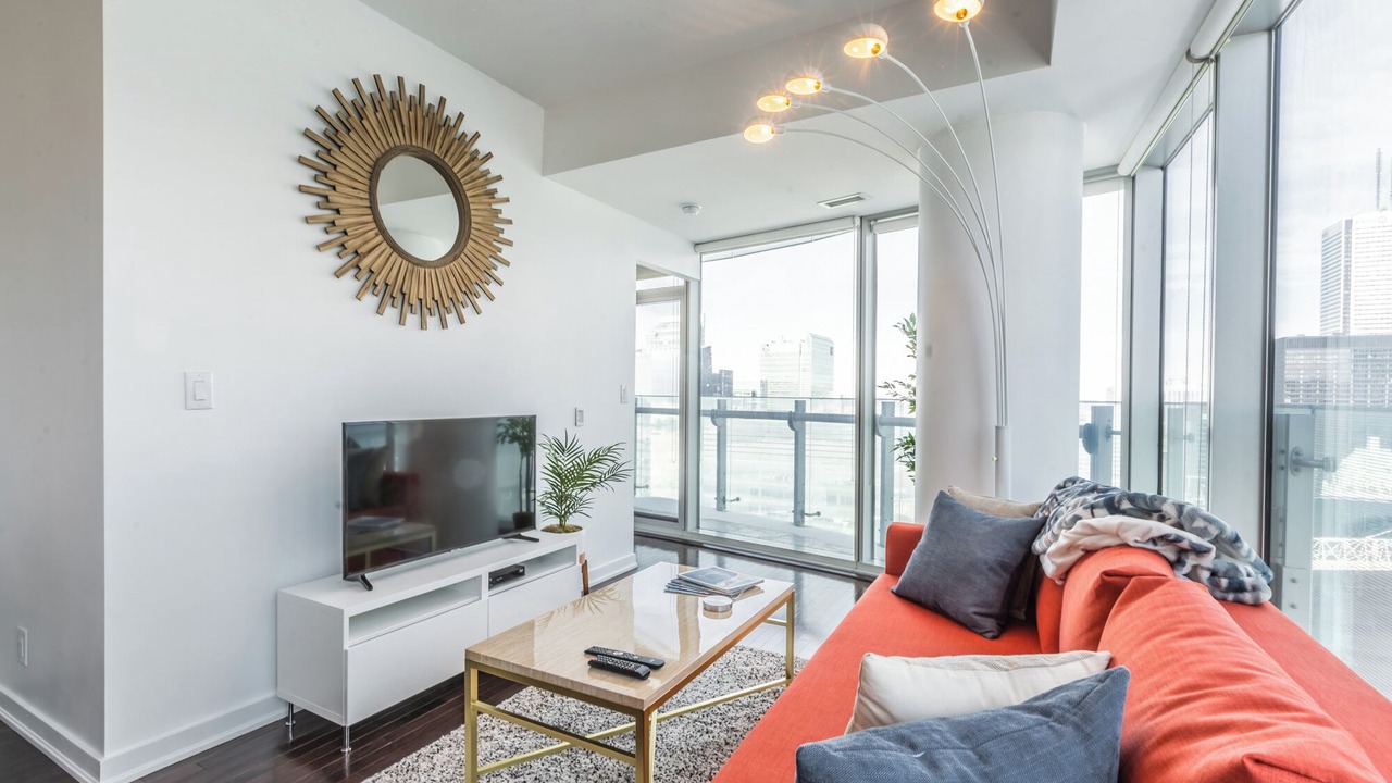Photo of Livingroom in Toronto Entertainment District