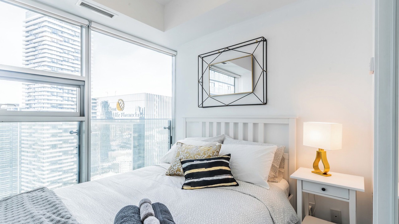 Photo of Bedroom in Toronto Entertainment District