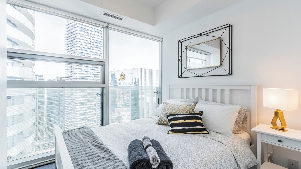 Photo of Bedroom in Toronto Entertainment District