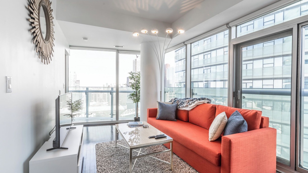 Photo of Livingroom in Toronto Entertainment District