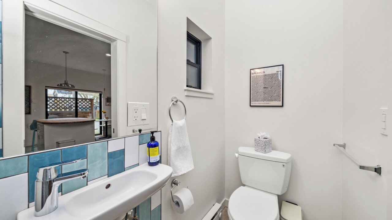 Photo of Bathroom in West Woodland