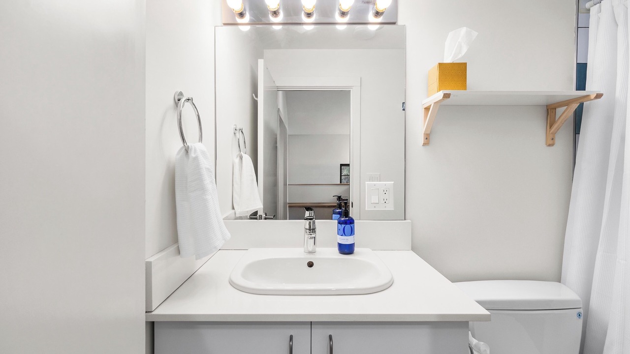 Photo of Bathroom in West Woodland