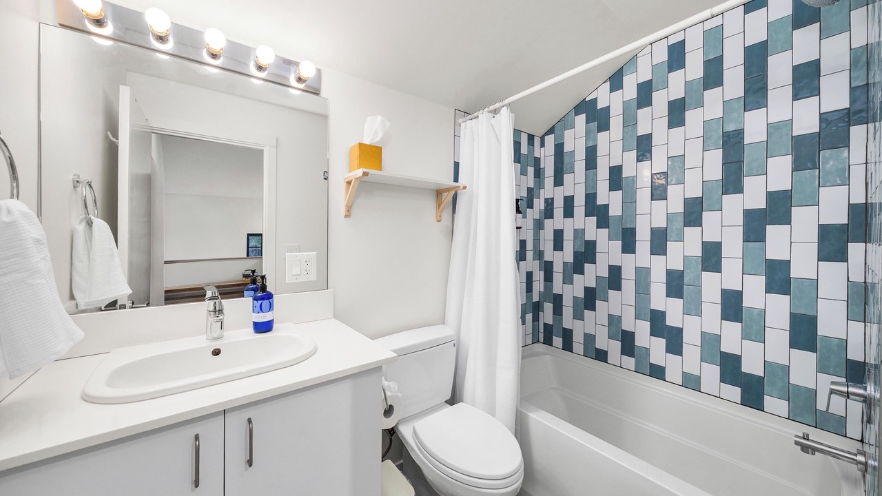 Photo of Bathroom in West Woodland