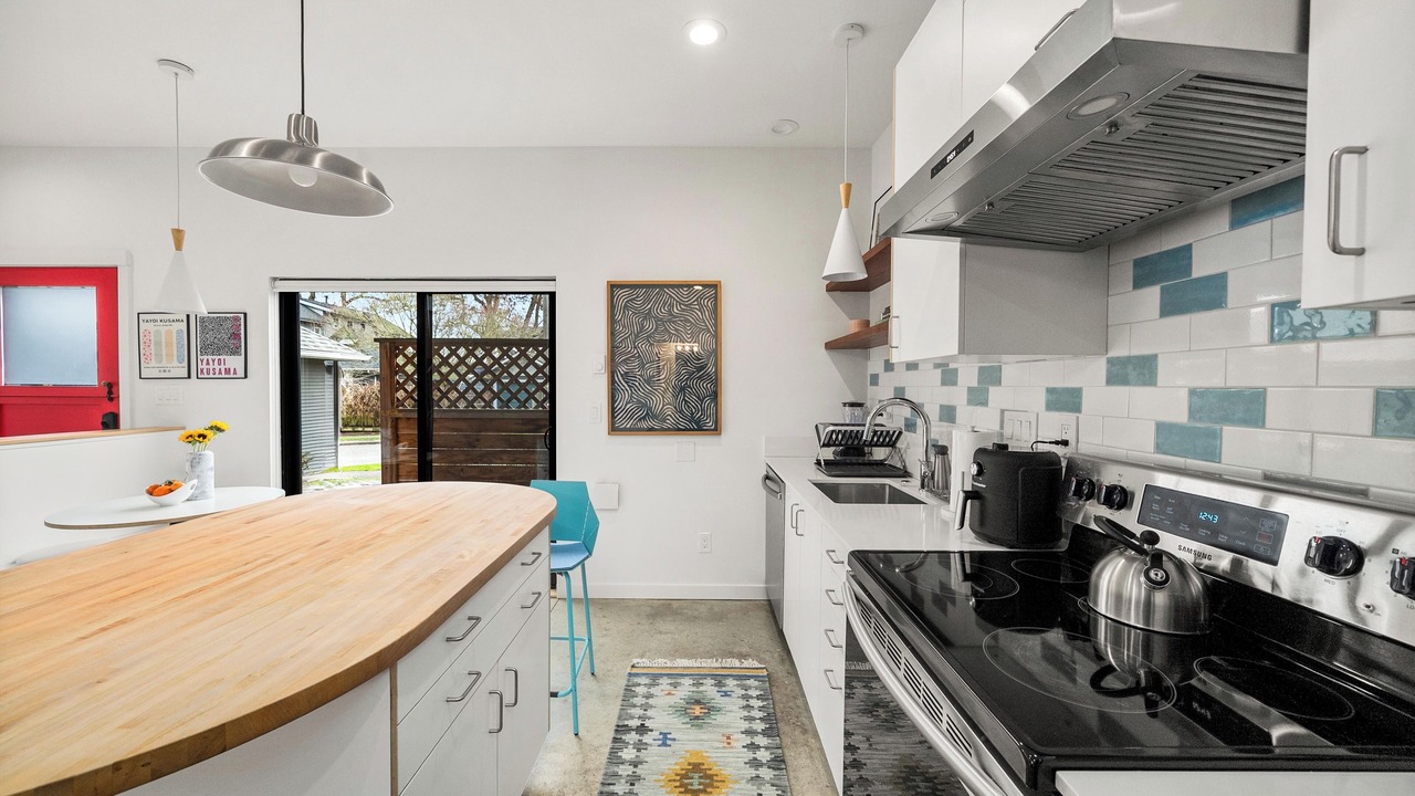 Photo of Kitchen in West Woodland