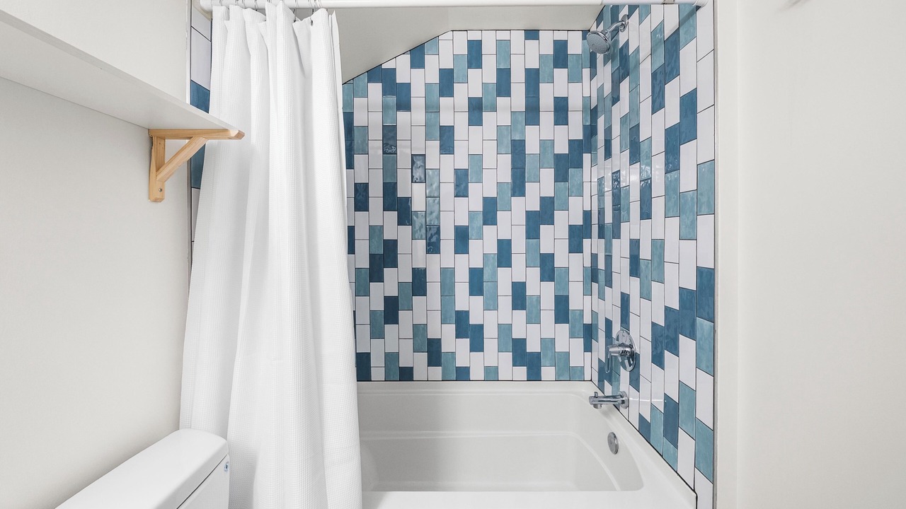 Photo of Bathroom in West Woodland