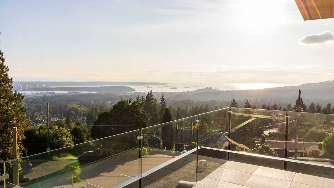 Photo of Outdoor in Upper Lonsdale