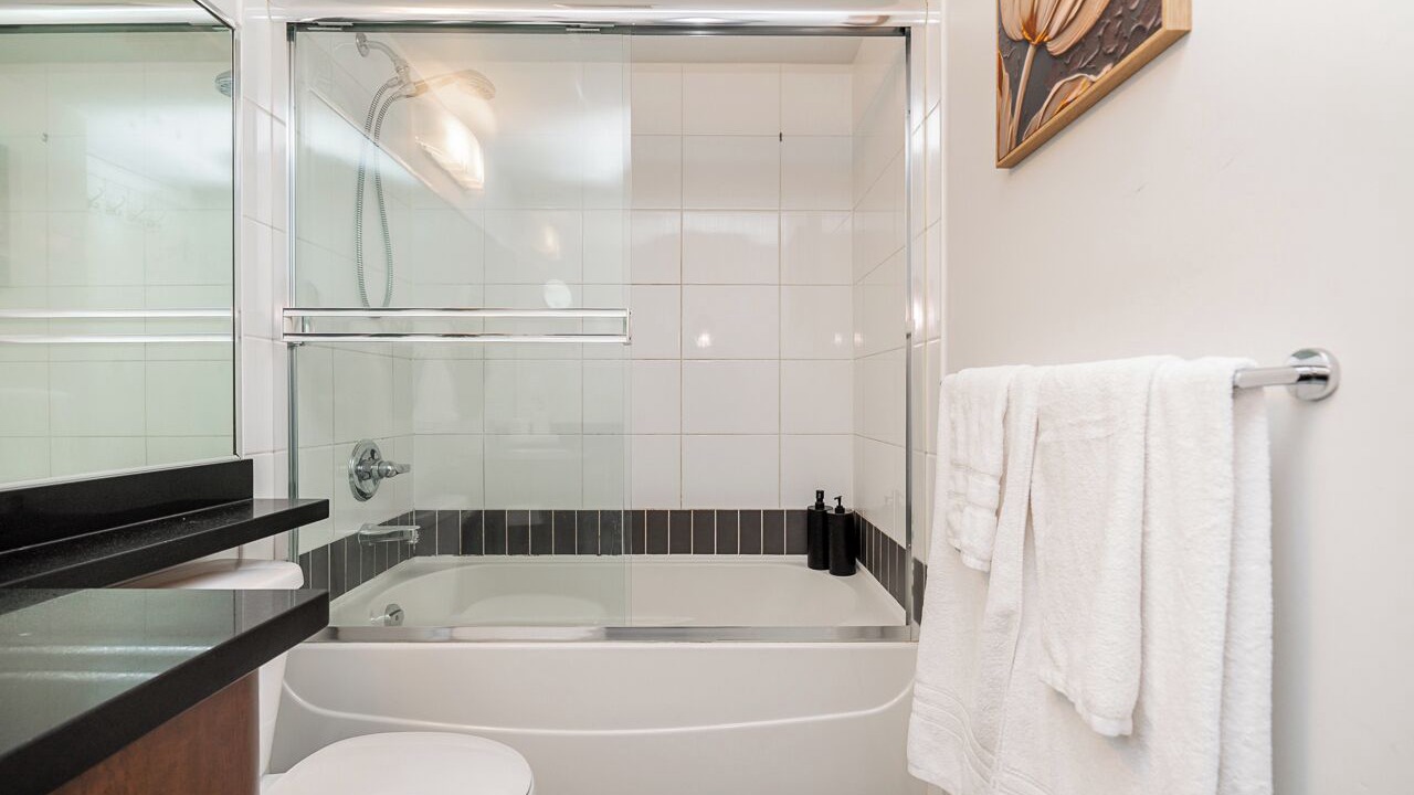 Photo of Bathroom in Chinatown