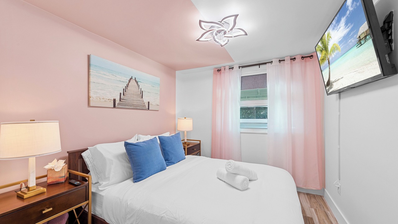 Photo of Bedroom in Poinciana Park