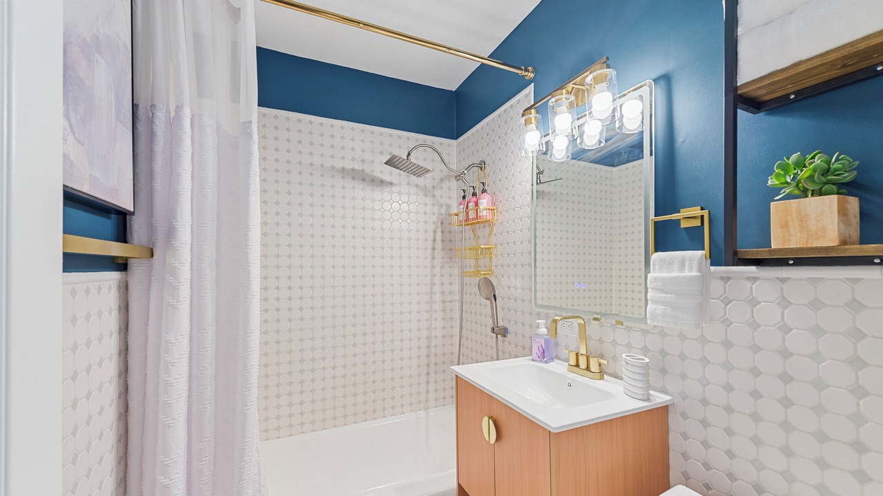 Photo of Bathroom in Poinciana Park