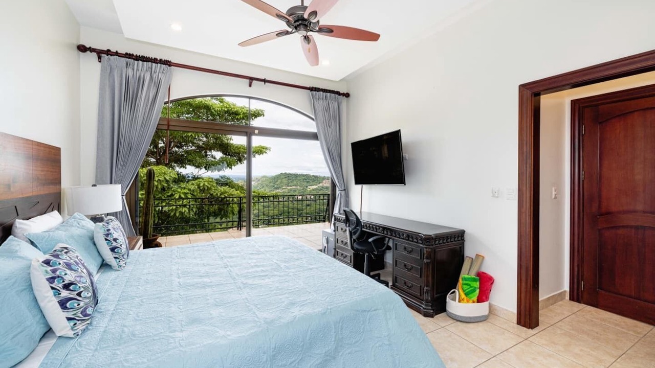 Photo of Bedroom in Playa Hermosa