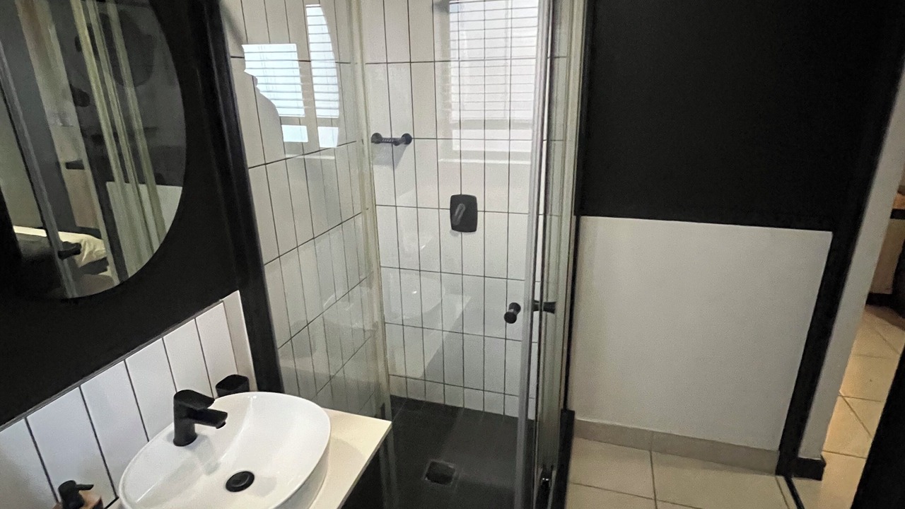 Photo of Bathroom in Greater Johannesburg Metropolitan Area