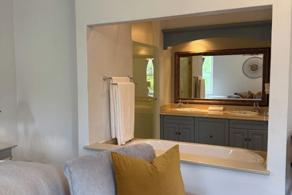 Photo of Bathroom in Franschhoek