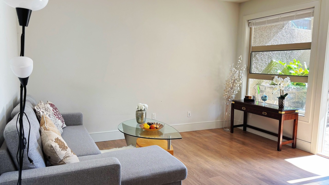 Photo of Livingroom in Hollyburn