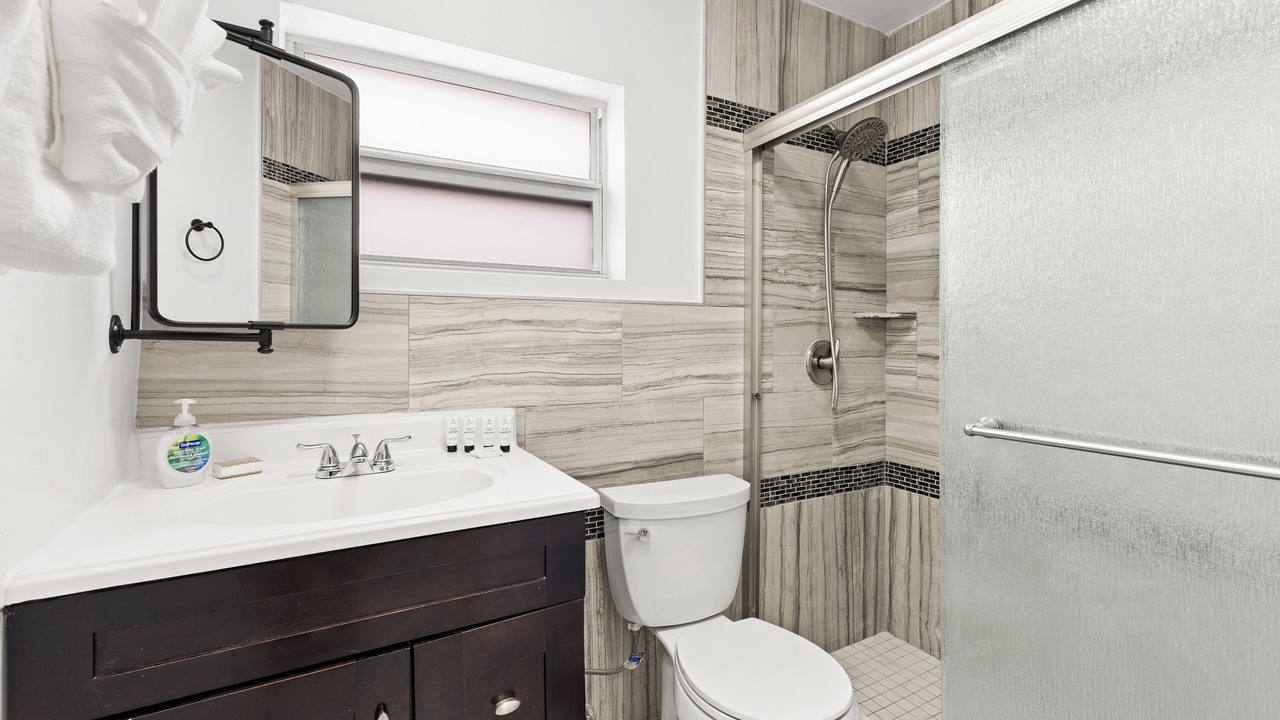 Photo of Bathroom in Sailboat Bend