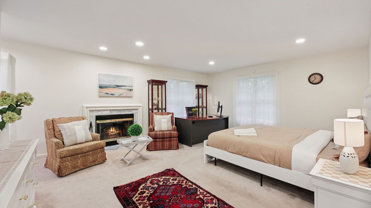 Photo of Bedroom in Montgomery Village