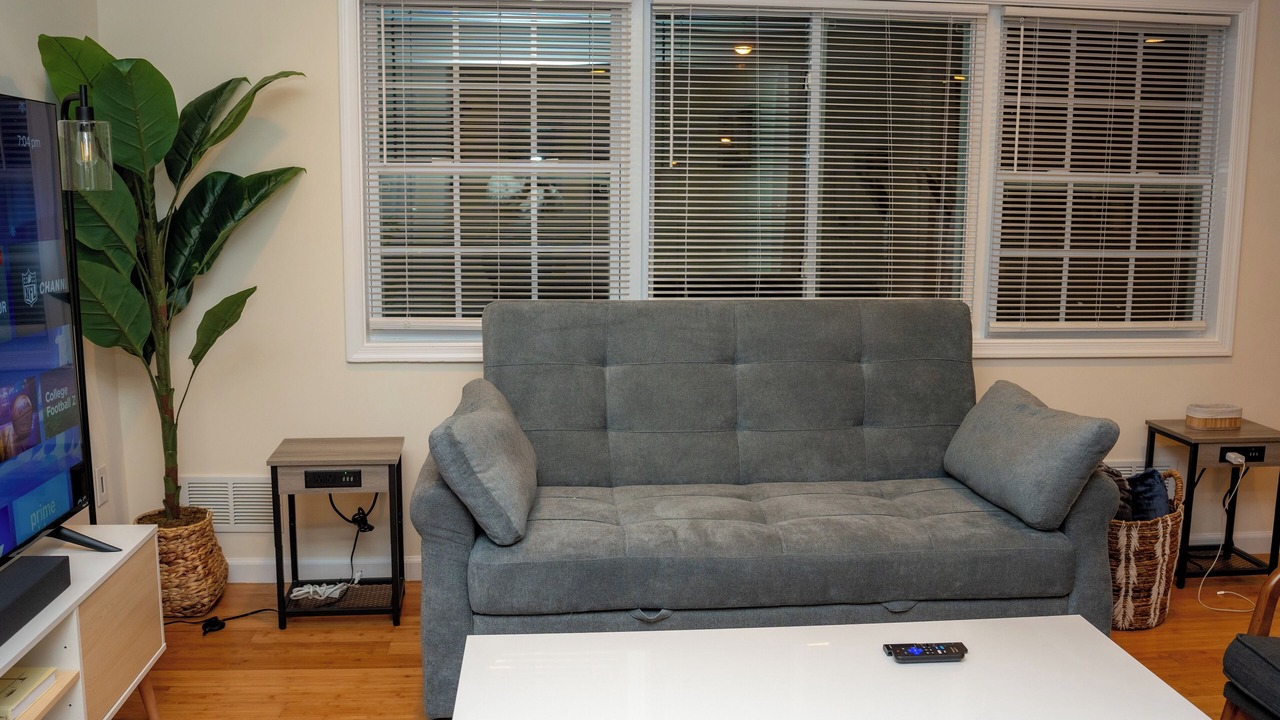 Photo of Livingroom in Rockville