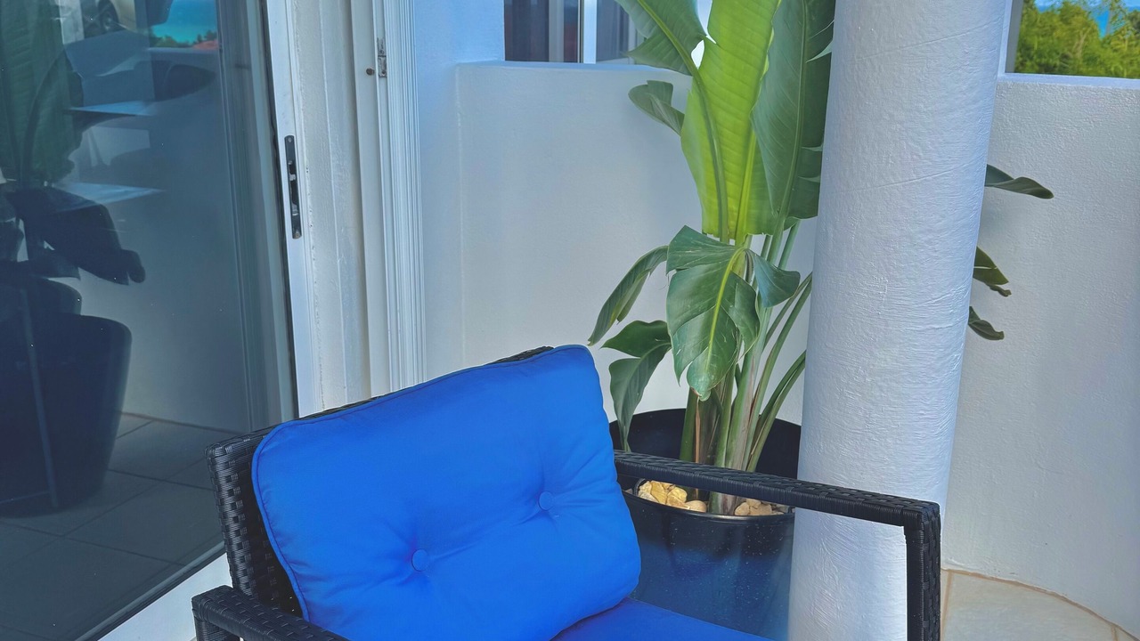 Photo of Patio Balcony in Estate East Street