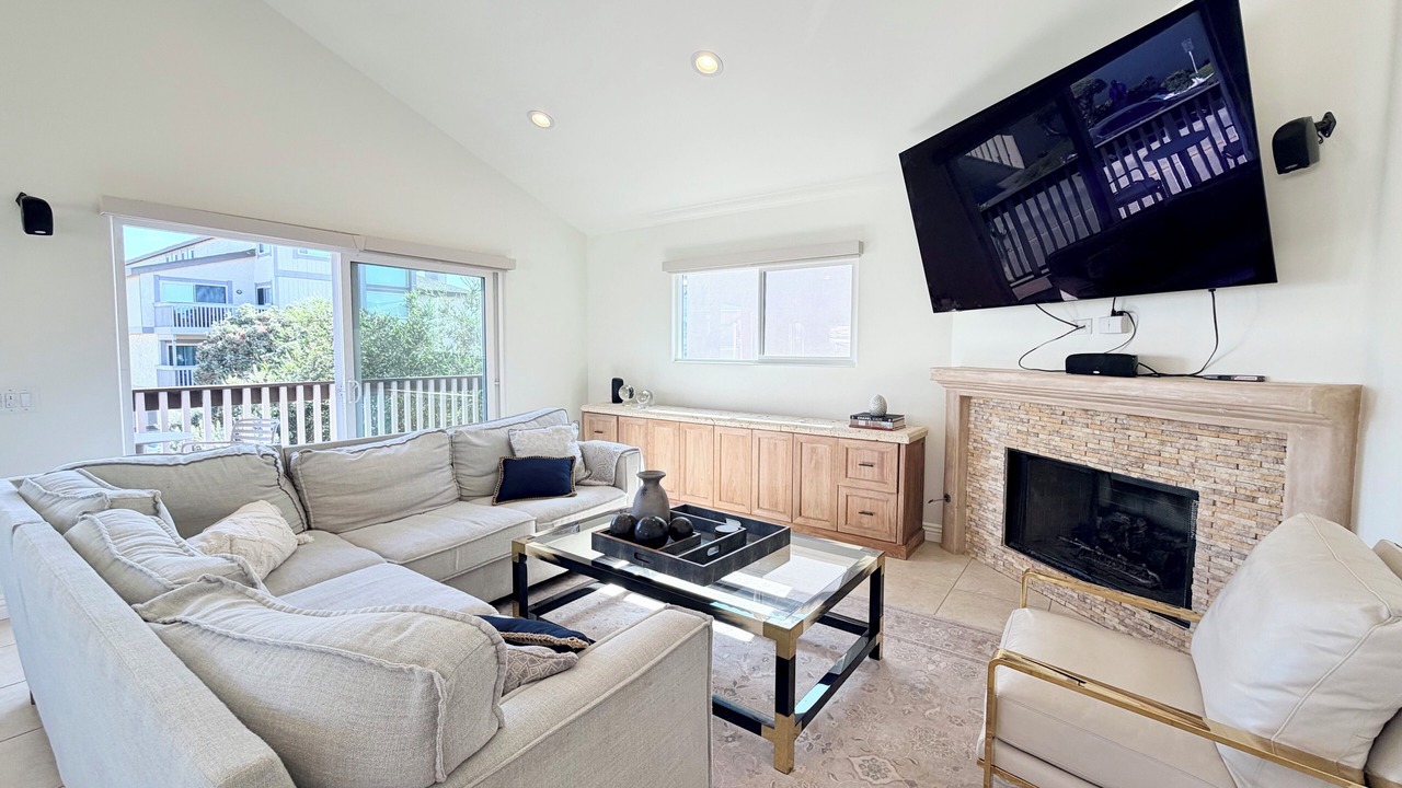 Photo of Livingroom in Hollywood Beach