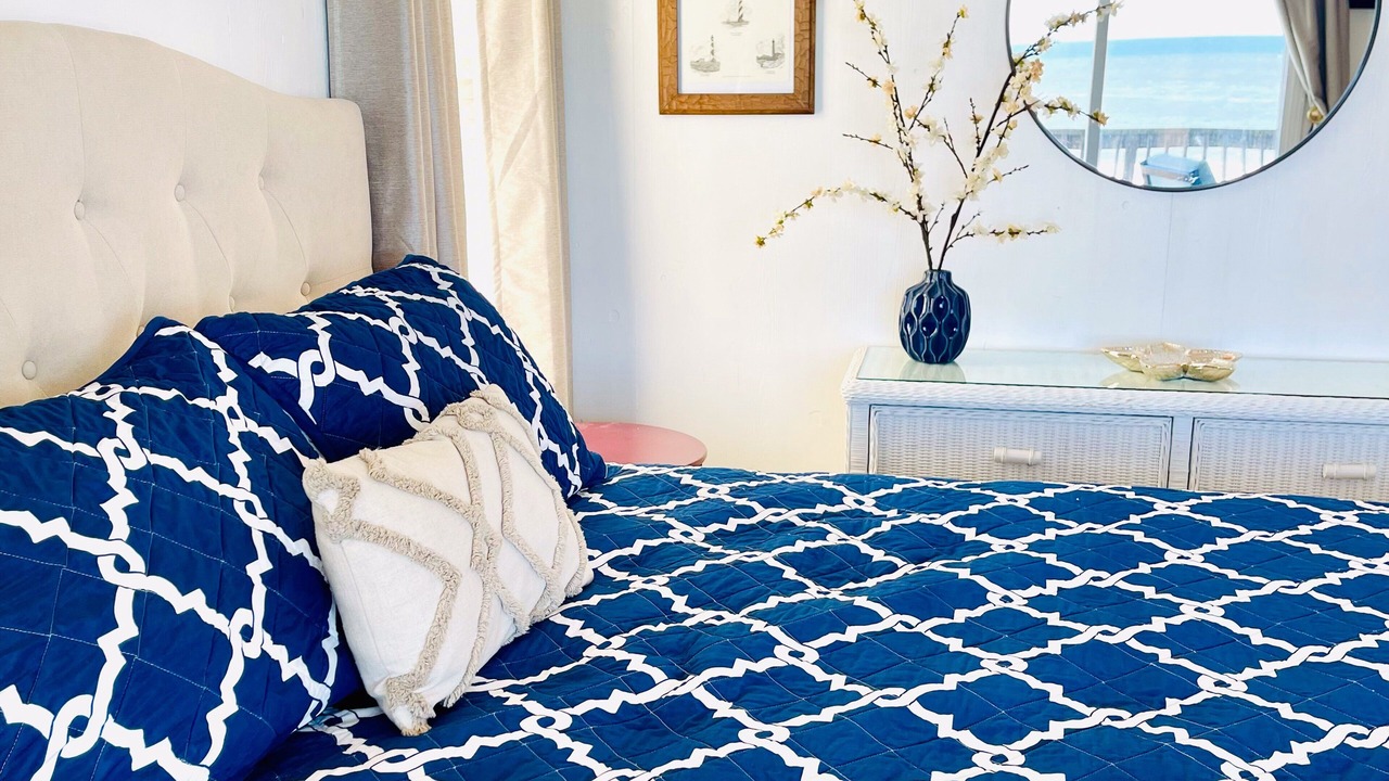 Photo of Bedroom in Rodanthe