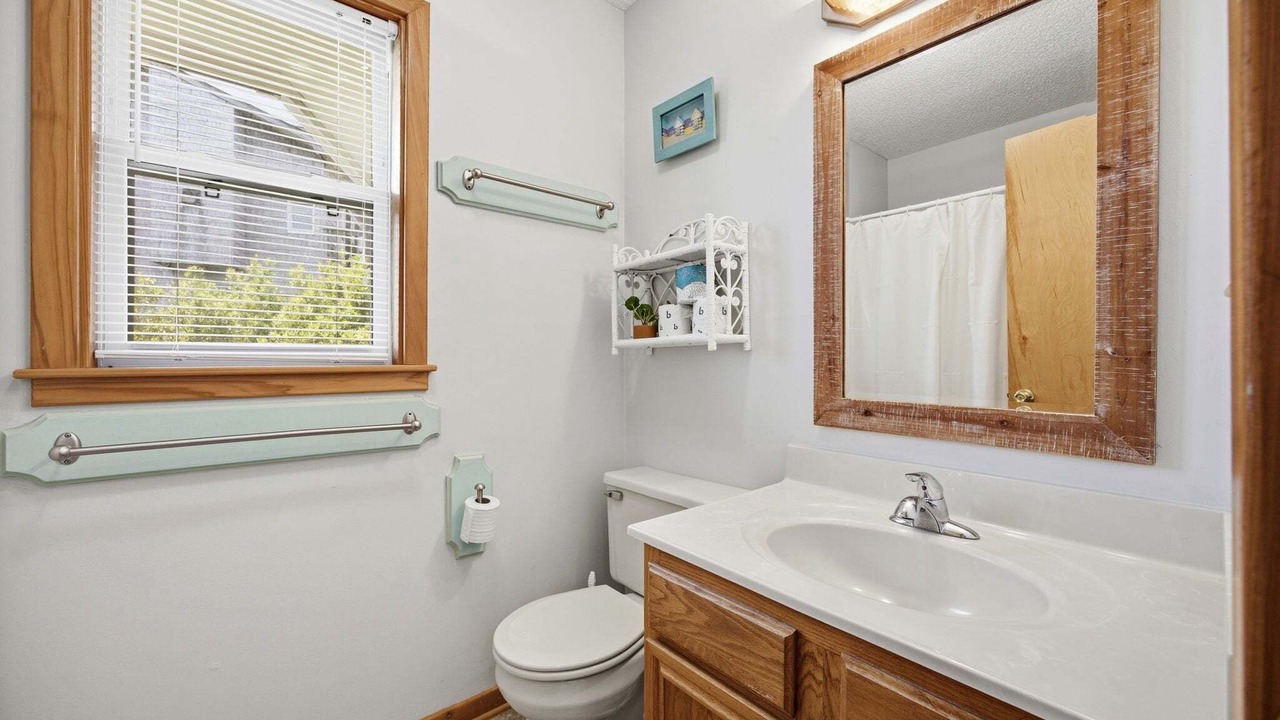 Photo of Bathroom in Brigands' Bay