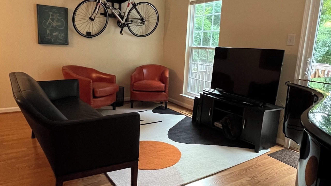 Photo of Livingroom in Darnestown
