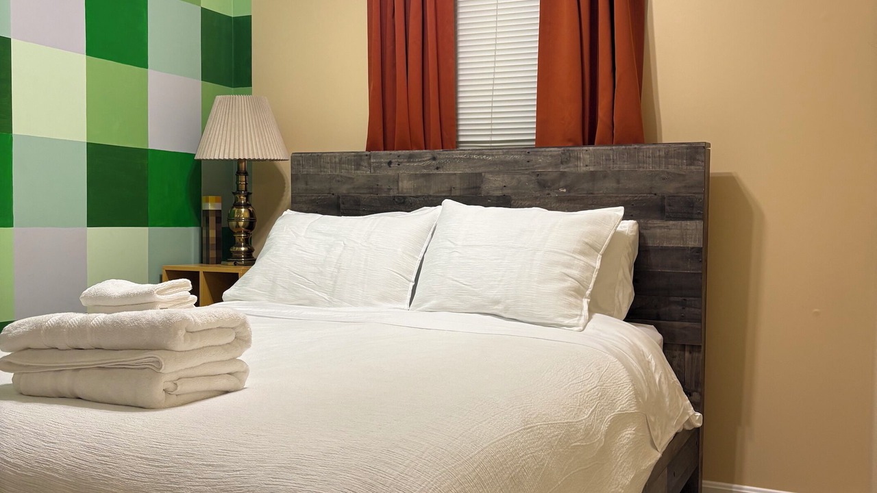 Photo of Bedroom in Darnestown