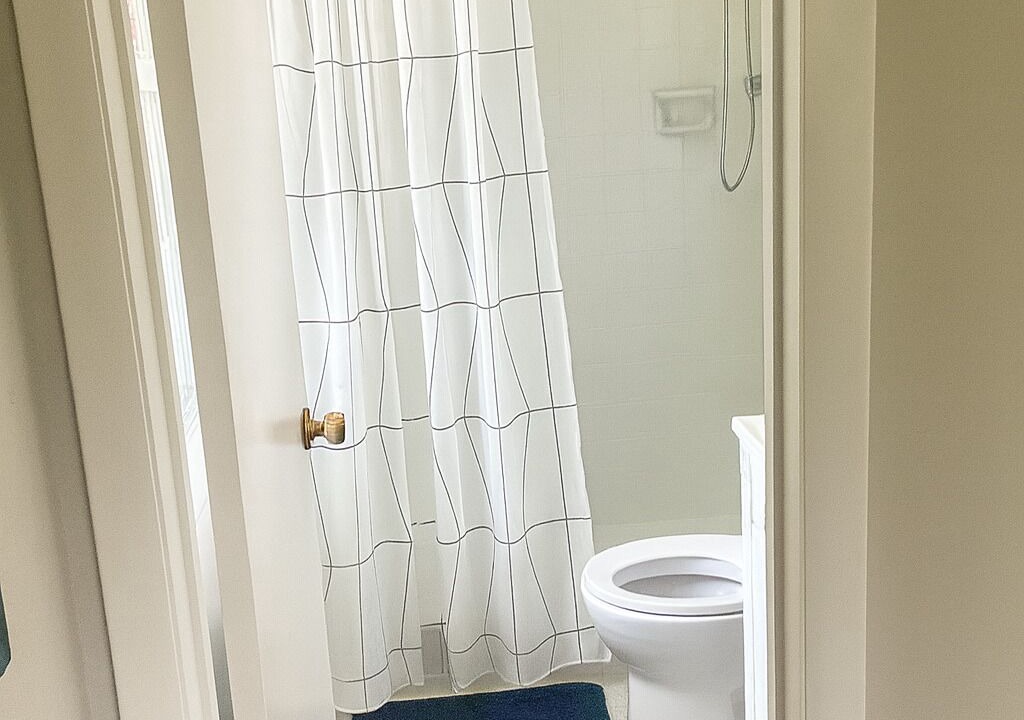 Photo of Bathroom in Redland