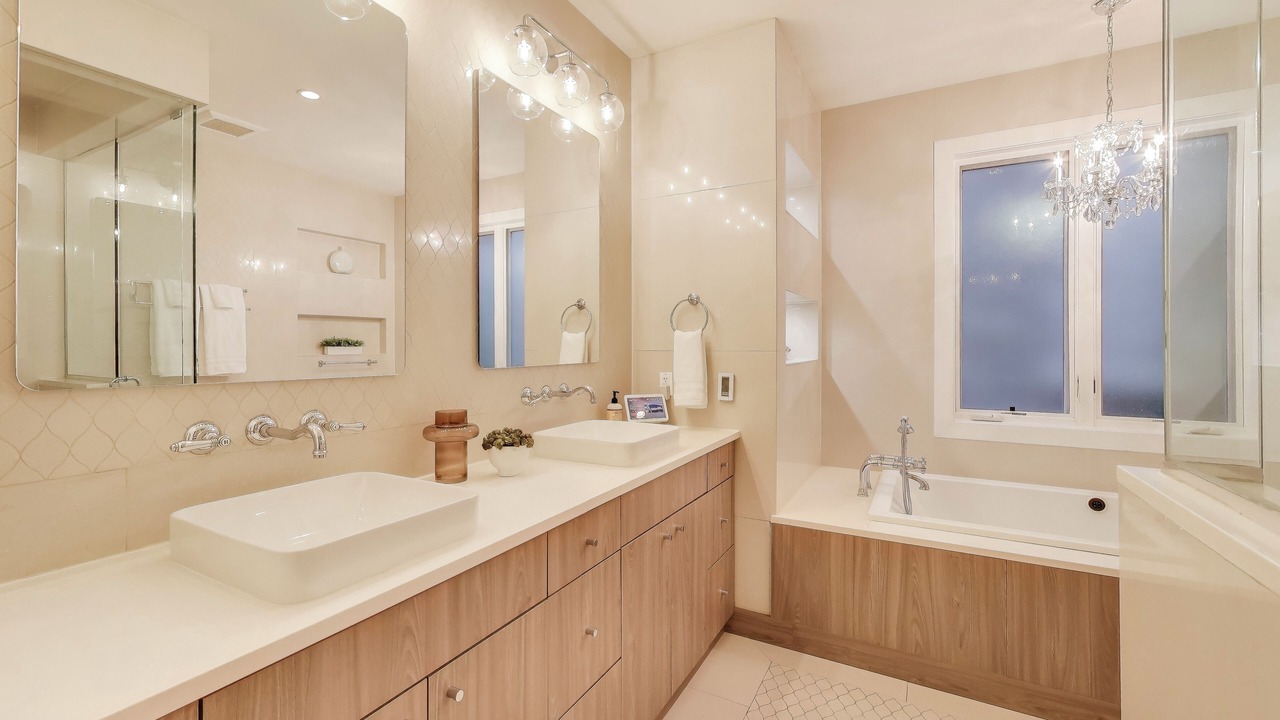 Photo of Bathroom in West Town