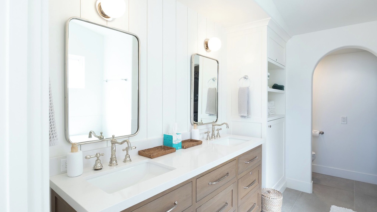 Photo of Bathroom in Silver Strand