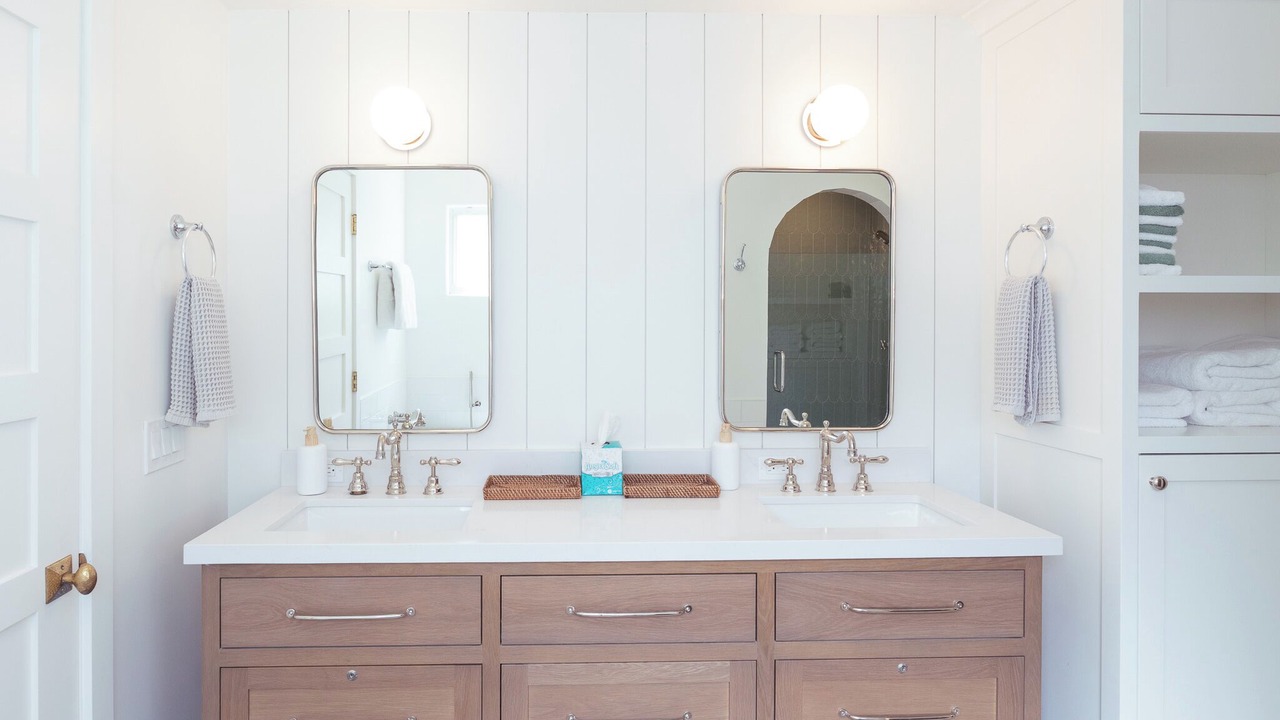 Photo of Bathroom in Silver Strand