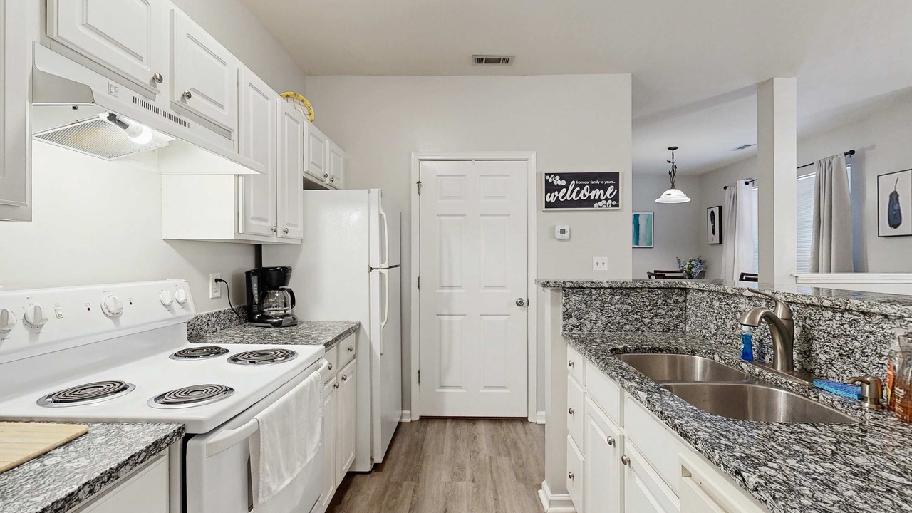Photo of Kitchen in Seaside Farms