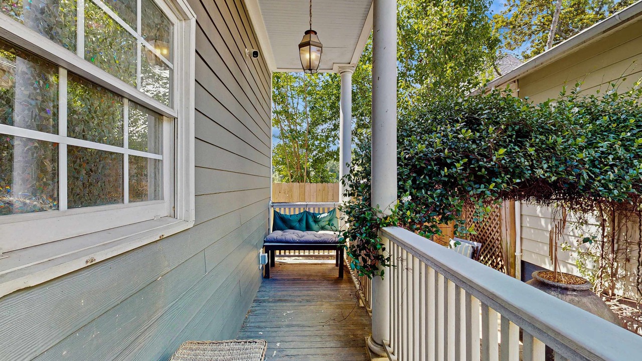 Photo of Patio Balcony in North-Central