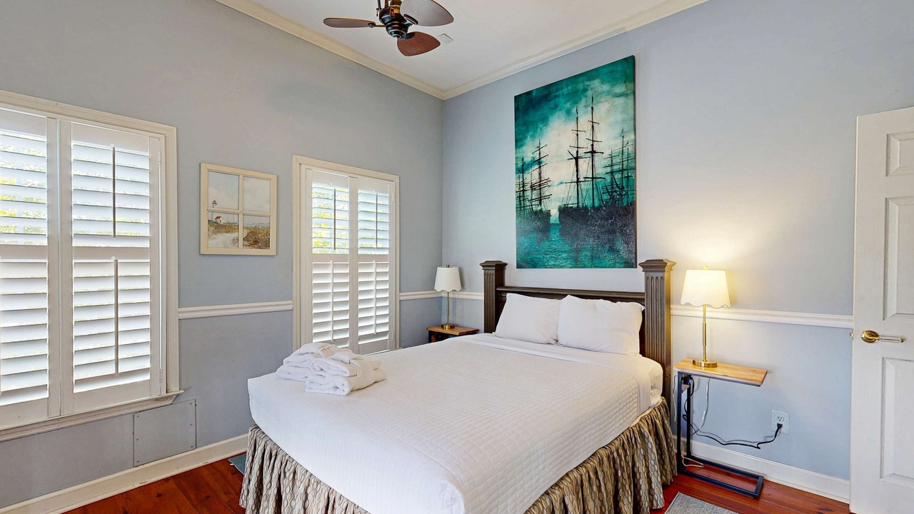 Photo of Bedroom in North-Central
