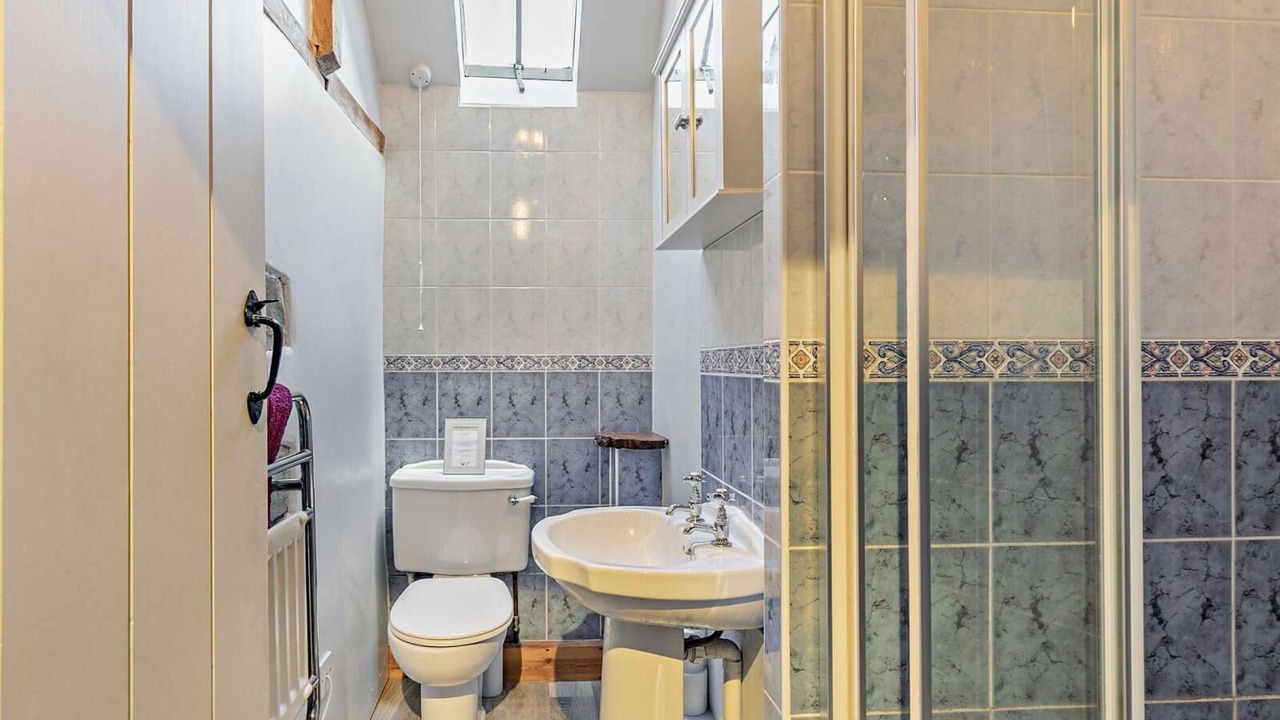 Photo of Bathroom in Ardens Grafton