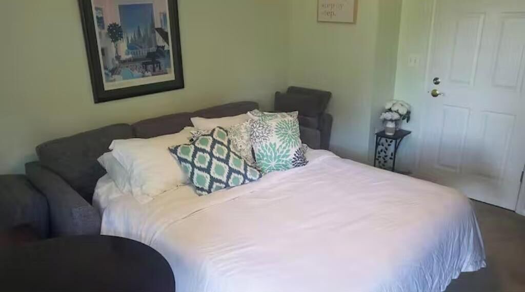 Photo of Bedroom in Rockville
