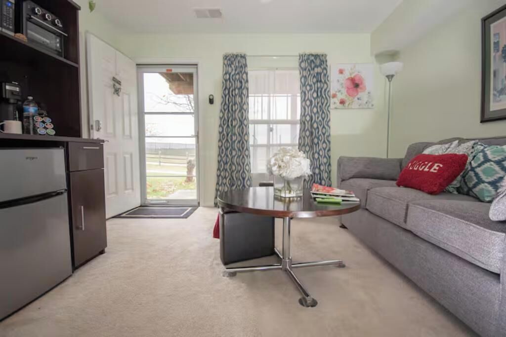 Photo of Livingroom in Rockville