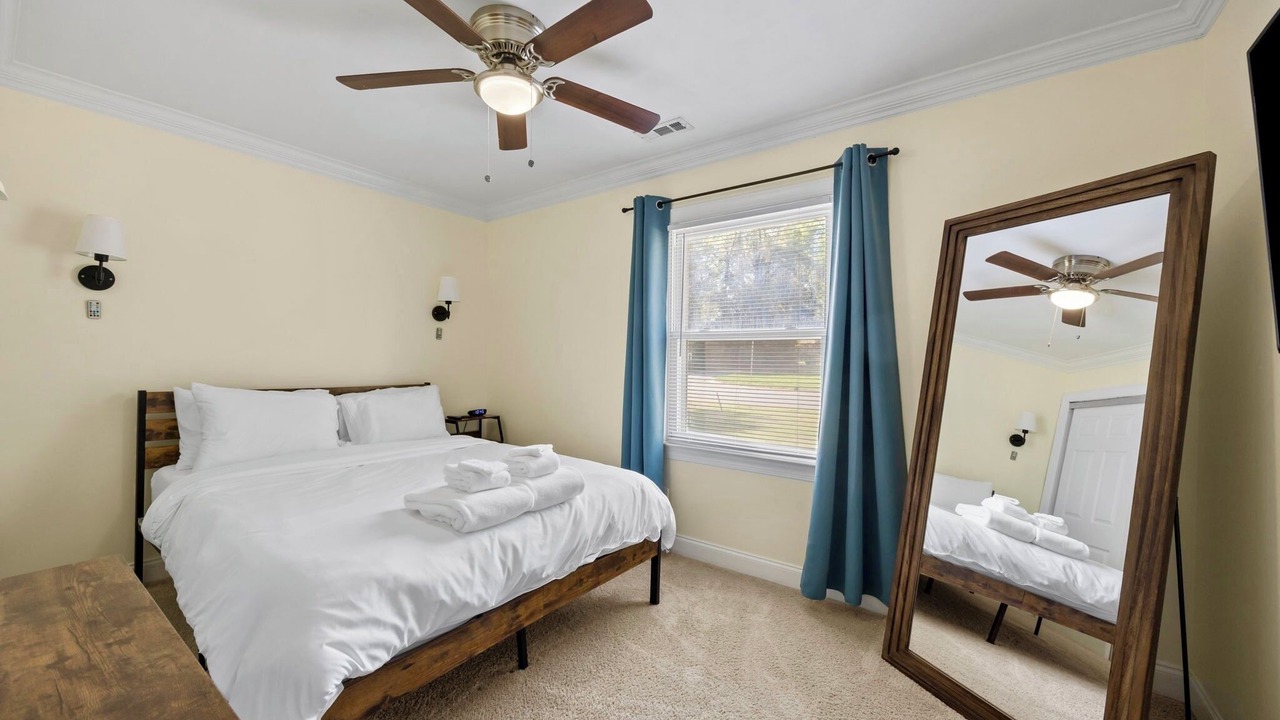 Photo of Bedroom in Paw Creek