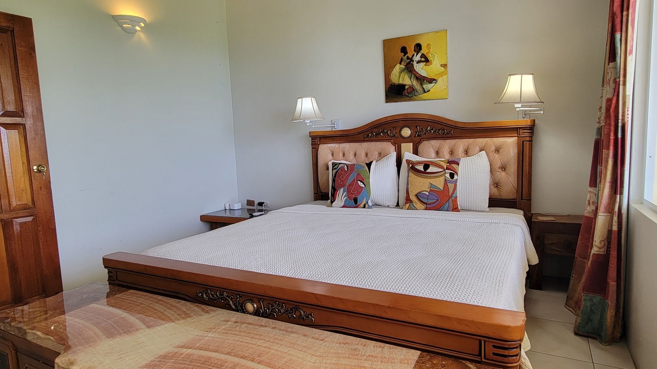 Photo of Bedroom in Lambeau