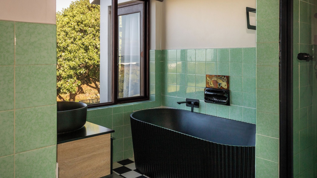 Photo of Bathroom in Elgin