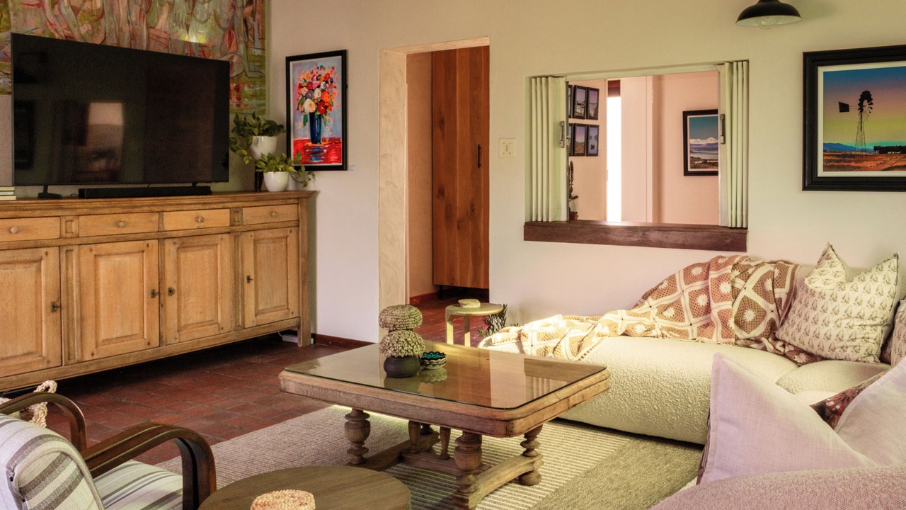 Photo of Livingroom in Elgin