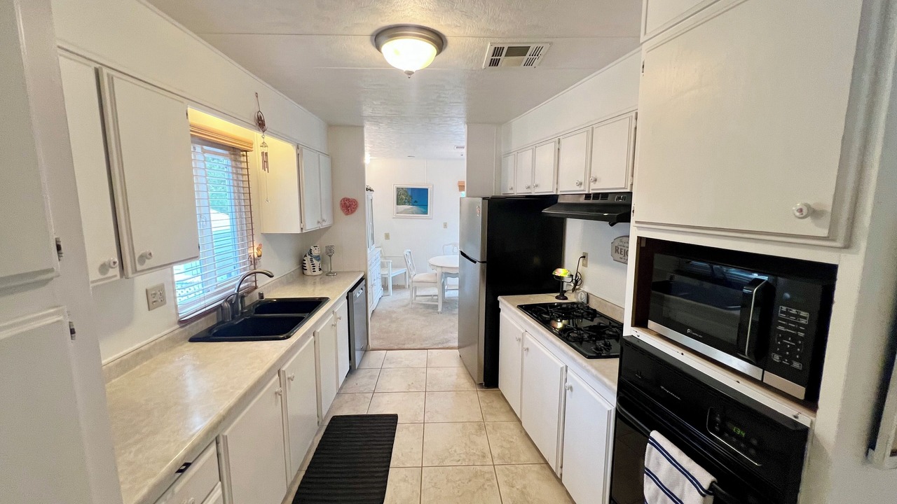 Photo of Kitchen in Agoura Hills