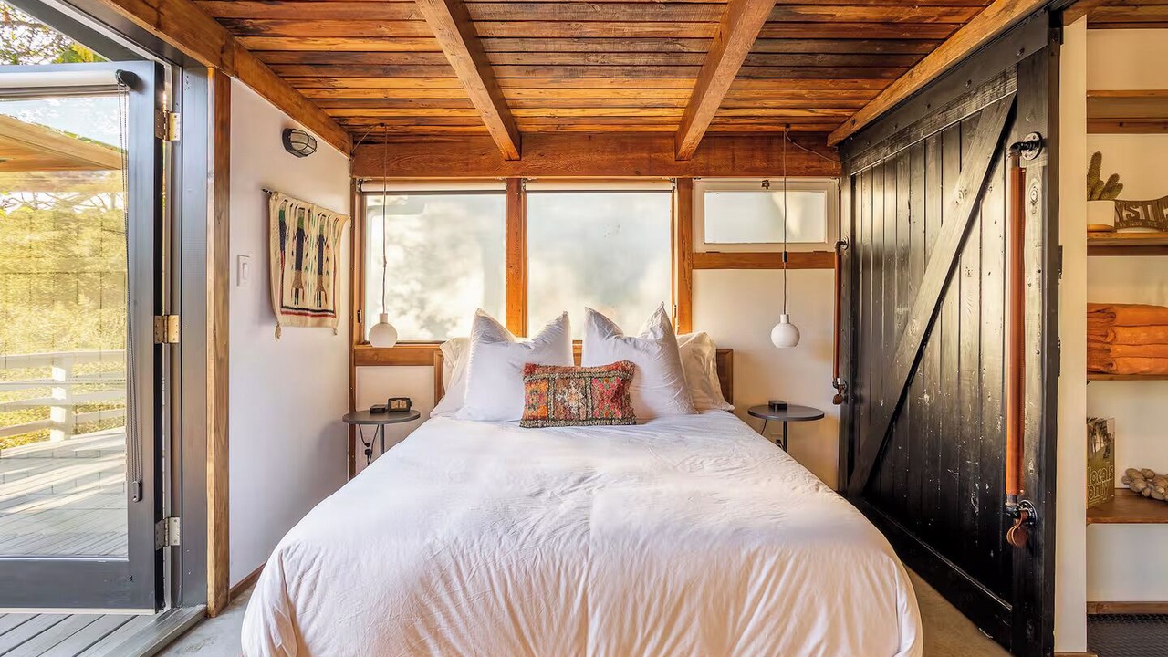 Photo of Bedroom in Topanga