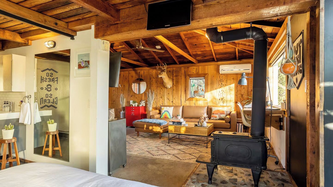 Photo of Bedroom in Topanga