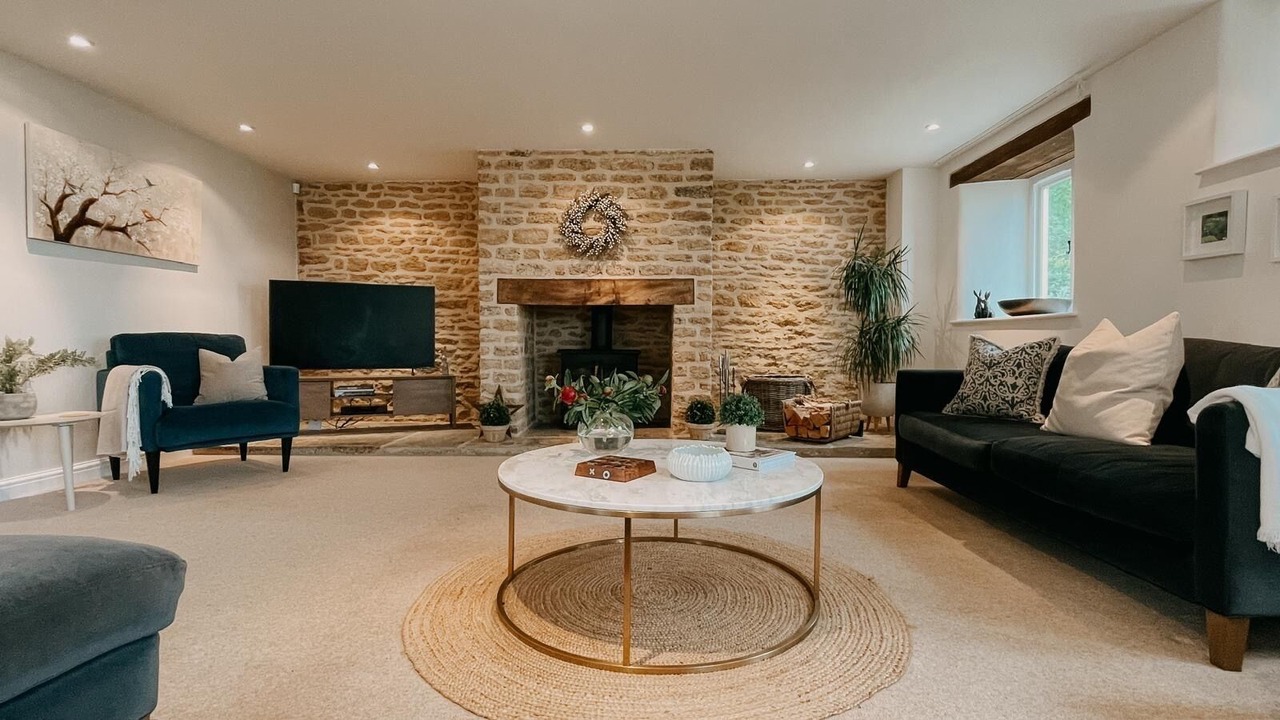 Photo of Livingroom in Whichford