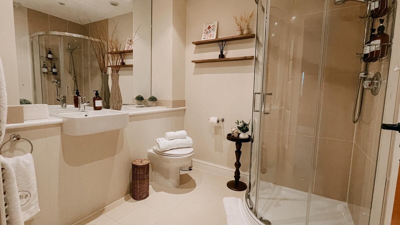 Photo of Bathroom in Whichford