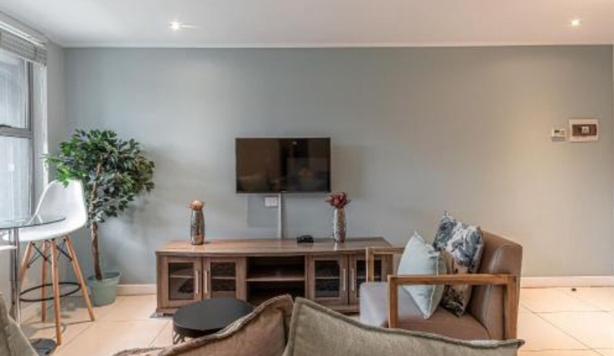 Photo of Livingroom in Greater Johannesburg Metropolitan Area
