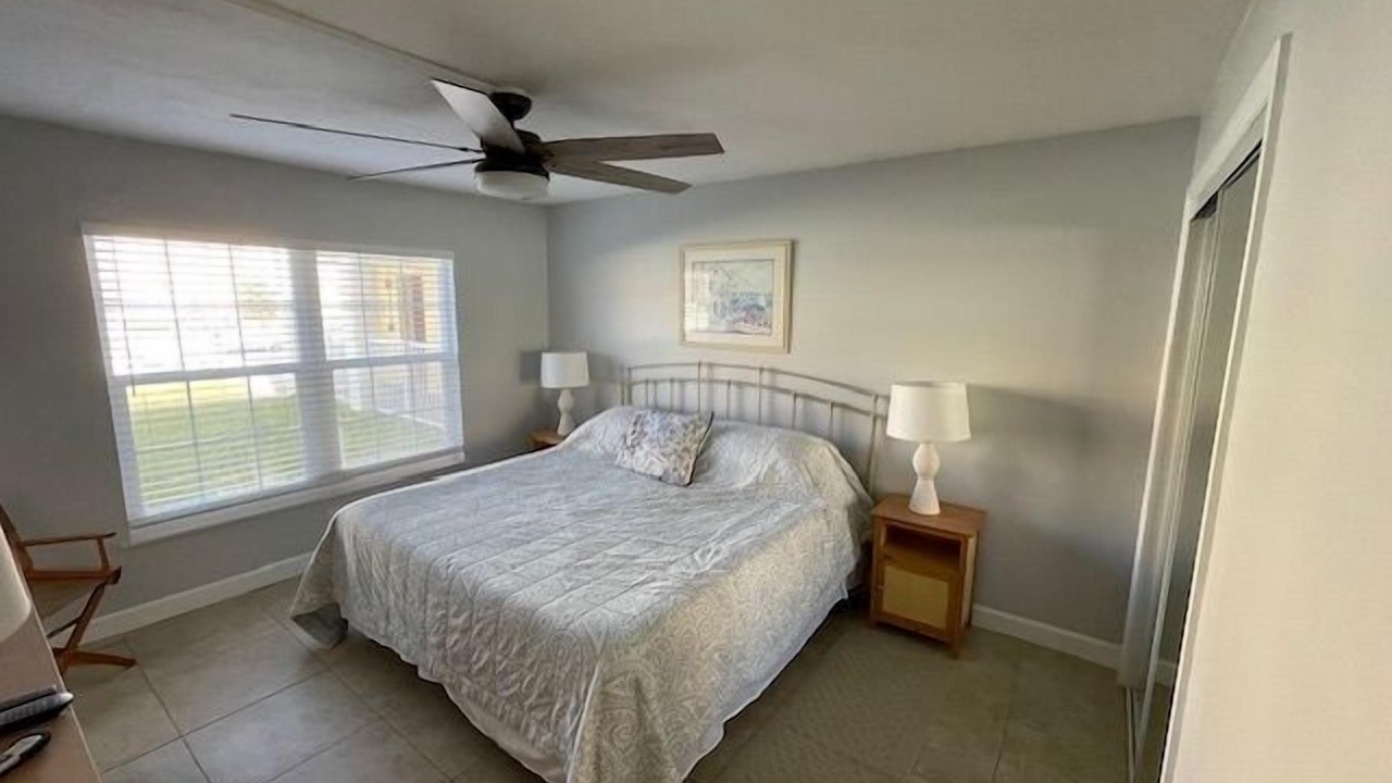 Photo of Bedroom in Point East