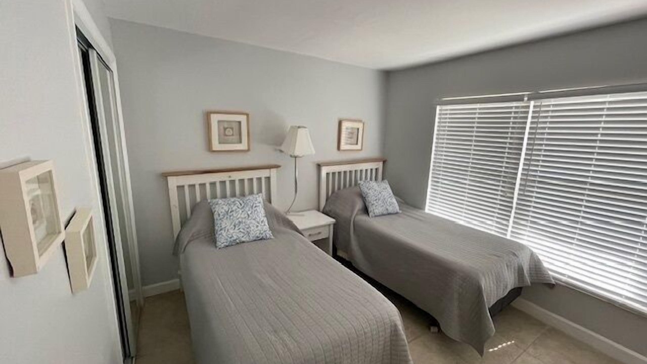 Photo of Bedroom in Point East