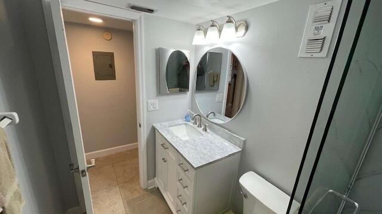 Photo of Bathroom in Point East