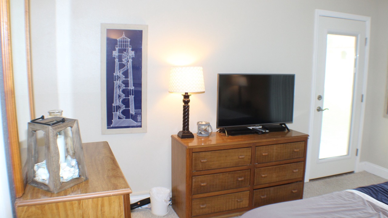 Photo of Bedroom in Point East
